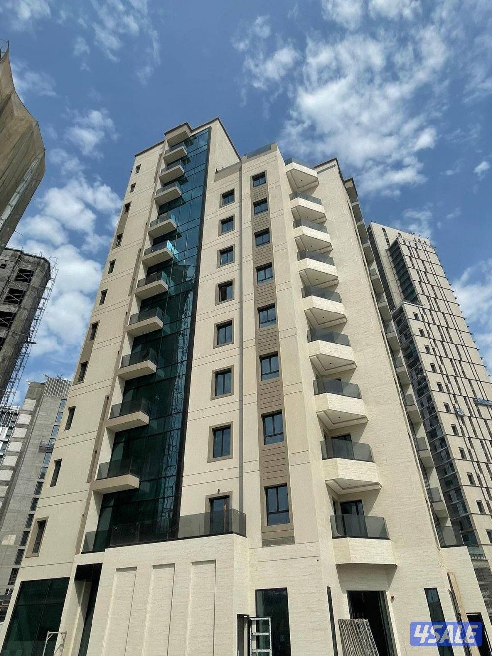 للإيجار شقق اطلالة بحرية اول ساكن4