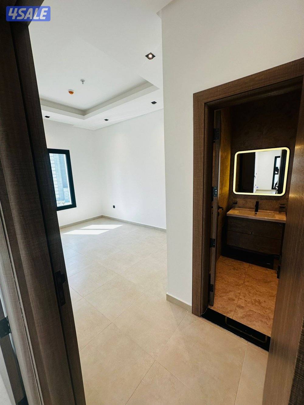 للإيجار شقق اطلالة بحرية اول ساكن9