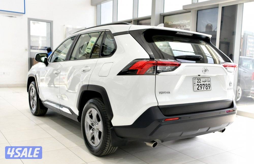 تويوتا راف فور4