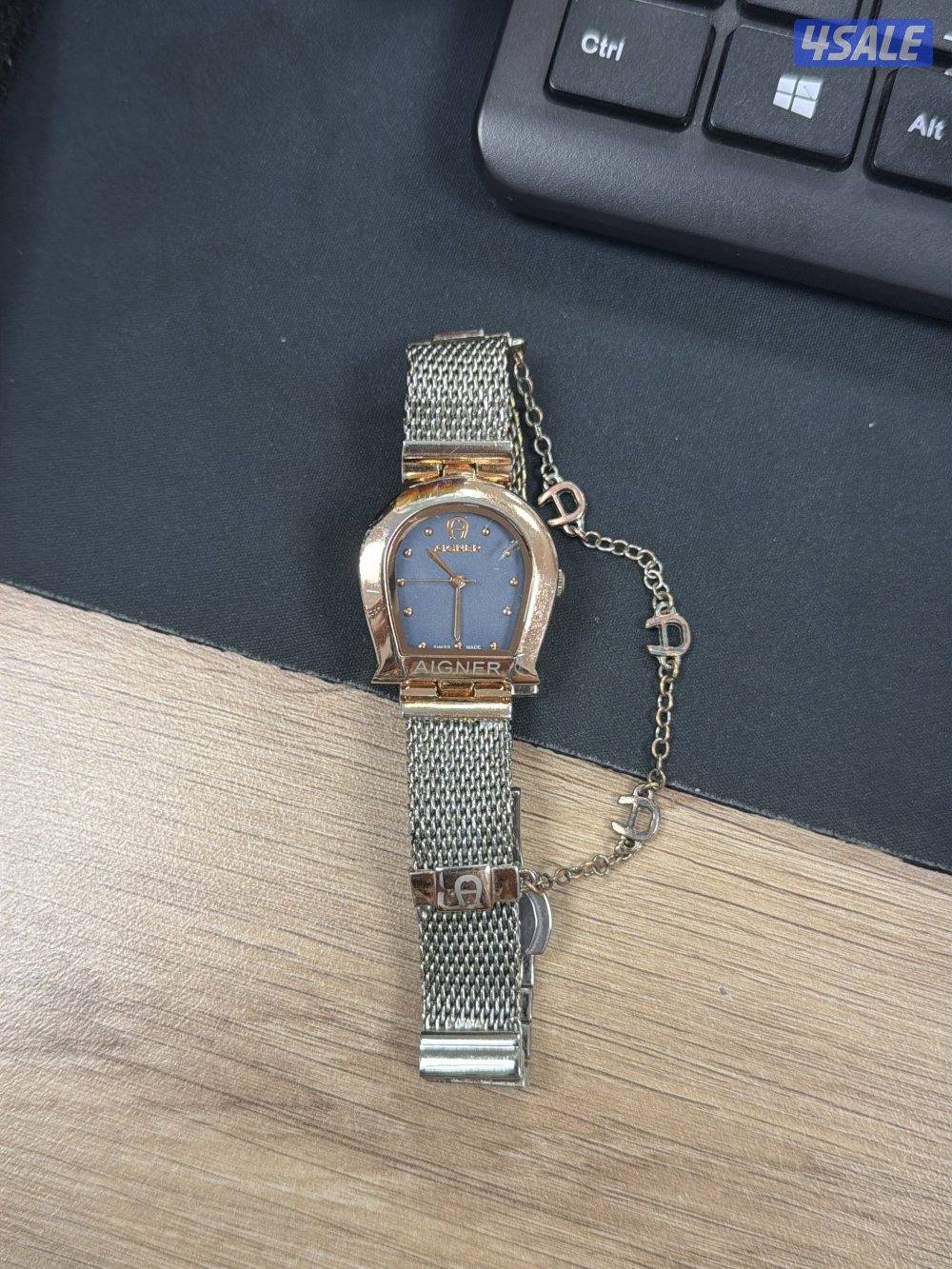 ساعة يد نسائية استعمال خفيف Aigner0