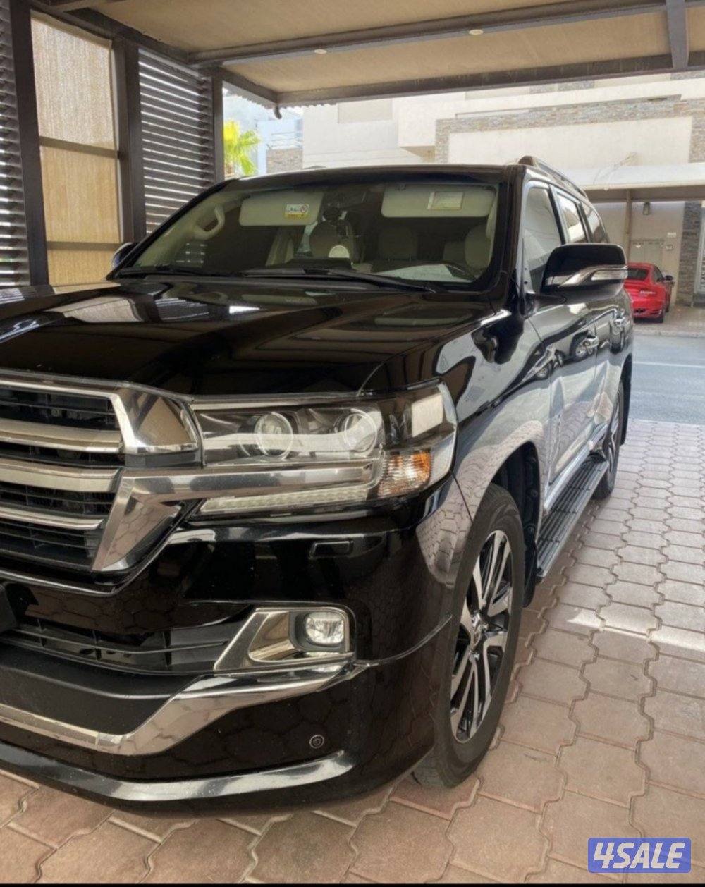 لاند كروزر 2019 ماشي 270 صبغ الوكاله بلكامل موتر نظيف جداً من داخل مخمل4