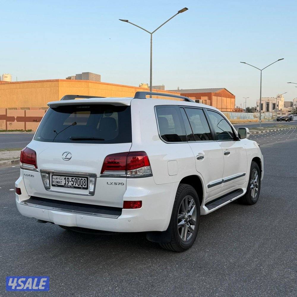 لكسز ٢٠١٤ بحالة نادرة2