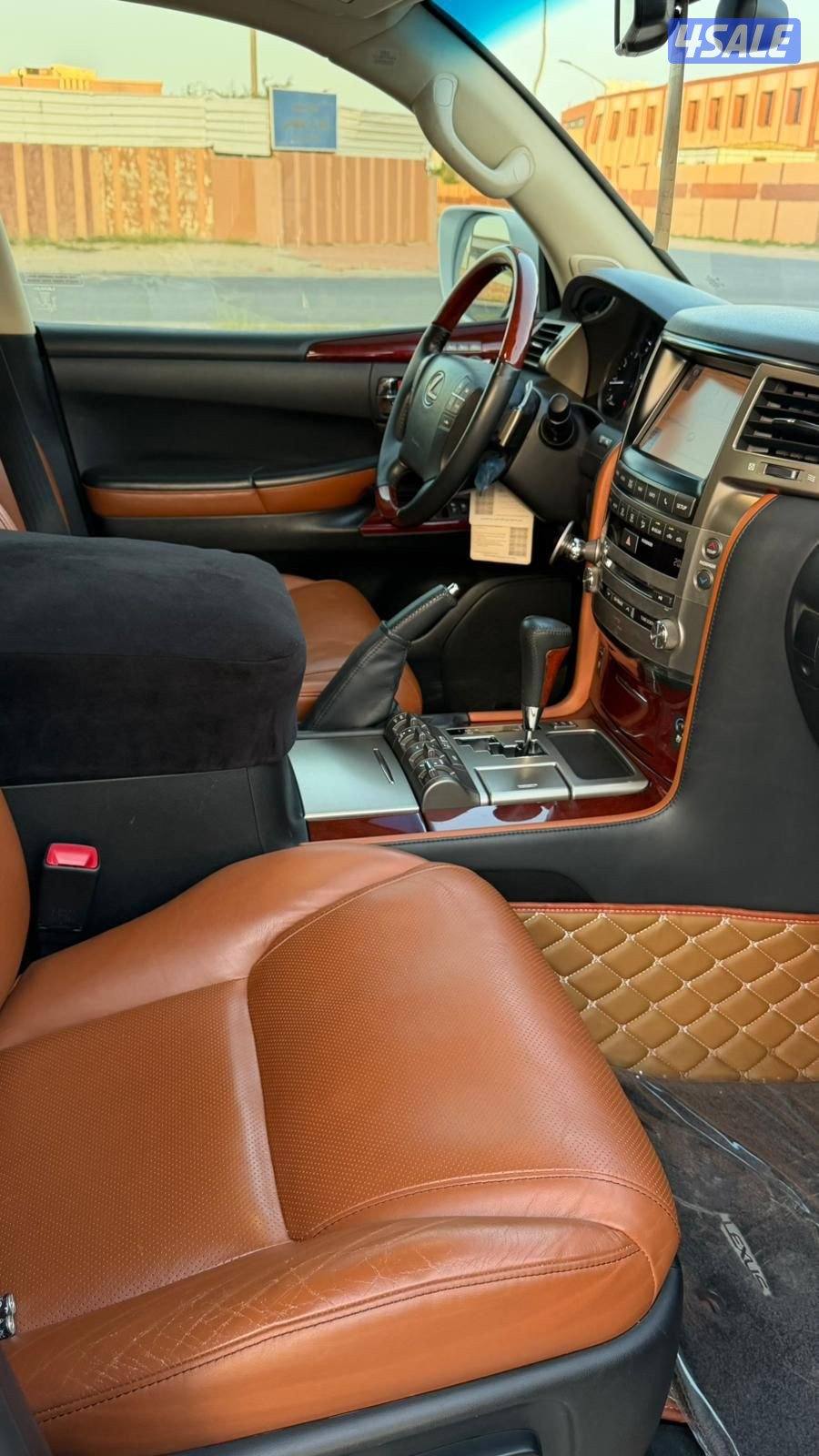 لكسز ٢٠١٤ بحالة نادرة5