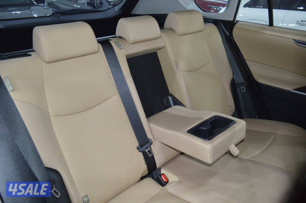 2025 Toyota RAV4 | Excellent Condition | Low Mileage9