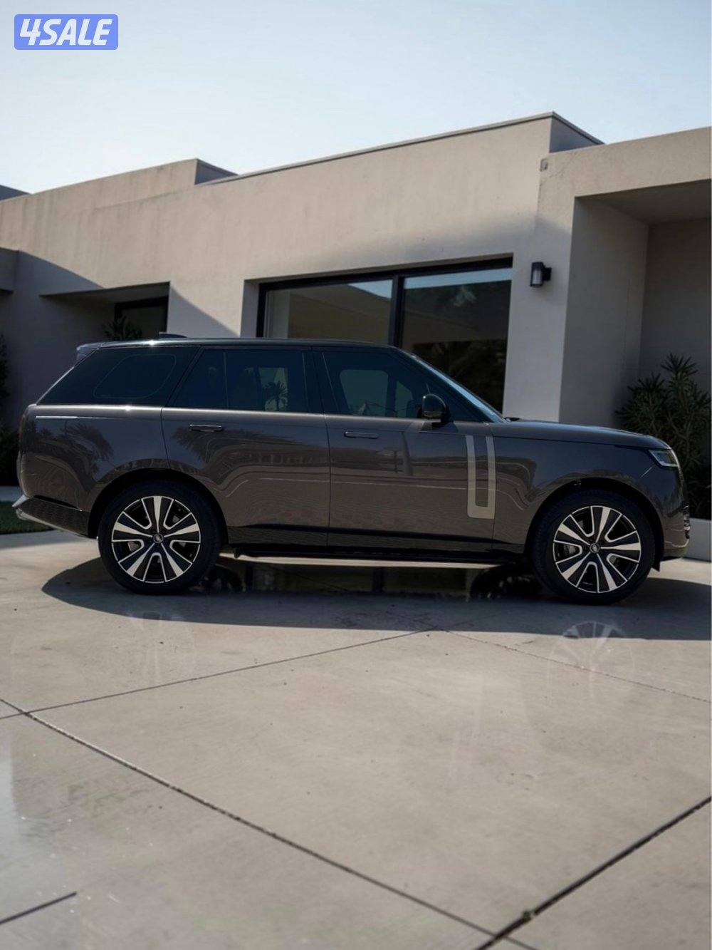 📍رنج روفر HSE - م٢٠٢٣ - عداد ٦٣ الف - وارد الغانم 📍4