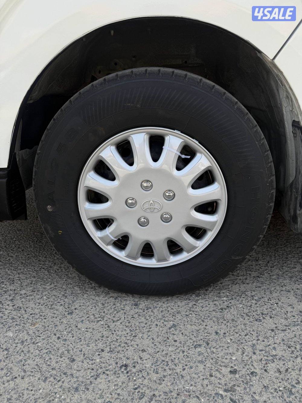 باص مقفل استعمال شخصي ماشي ١٩٠ الف شرط الفحص5