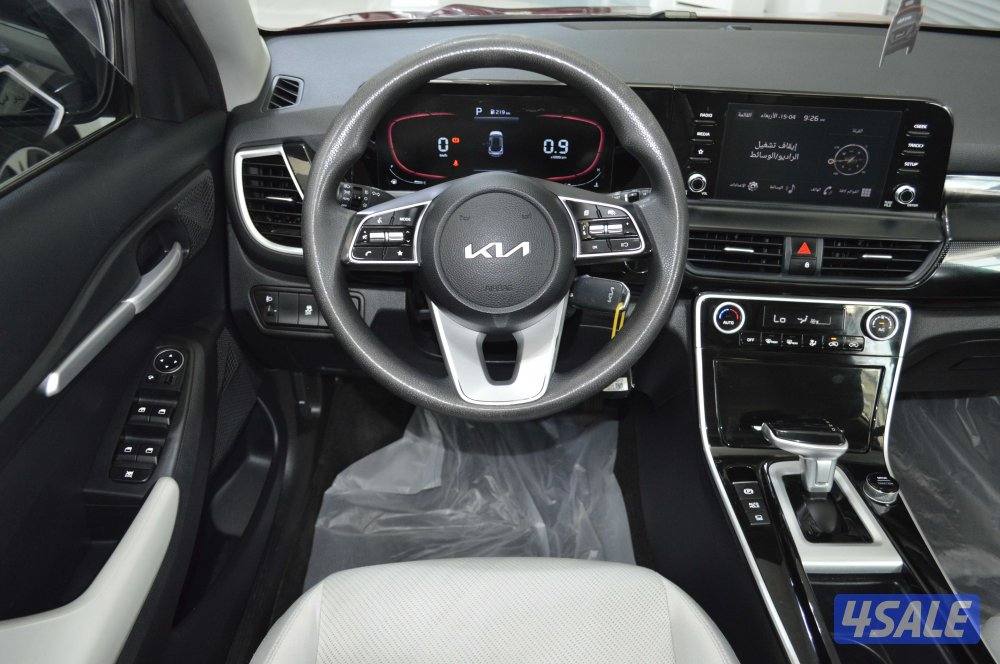 2024 Kia Seltos | 1.5L | Excellent Condition5