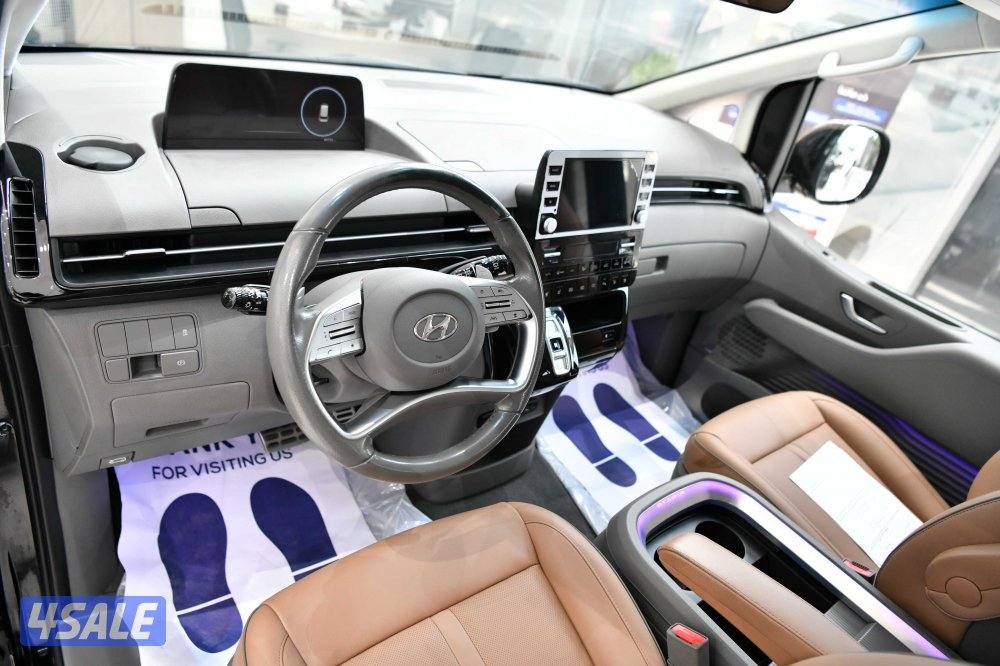 هيونداي ستاريا5