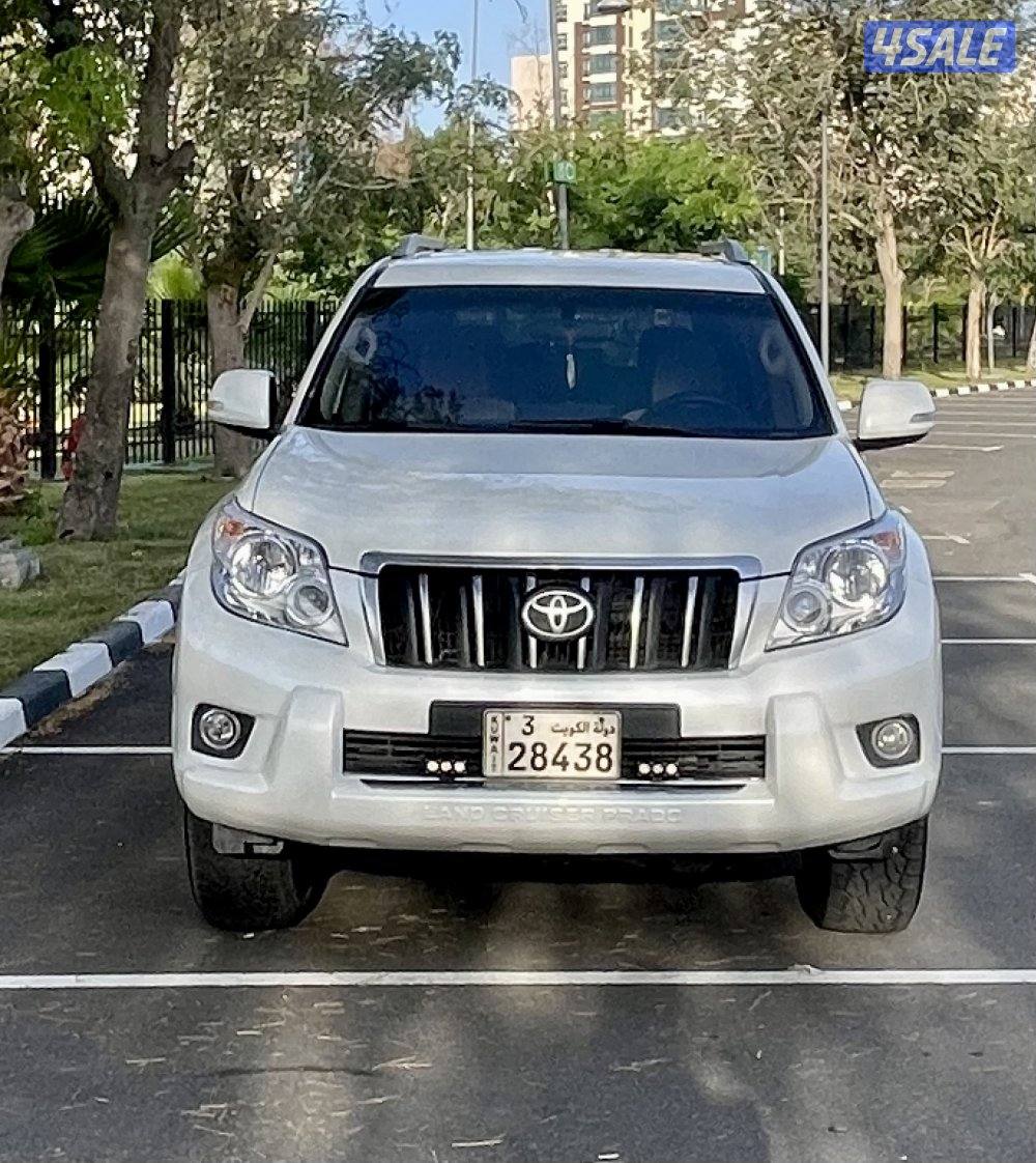 تويوتا برادو 2012 بحالة ممتازة وسيرفس الوكالة0