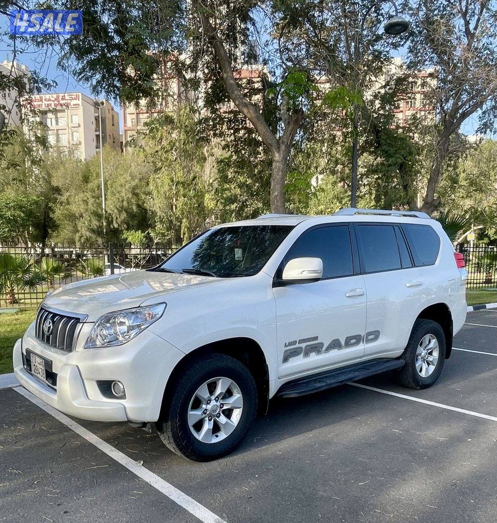 تويوتا برادو 2012 بحالة ممتازة وسيرفس الوكالة1
