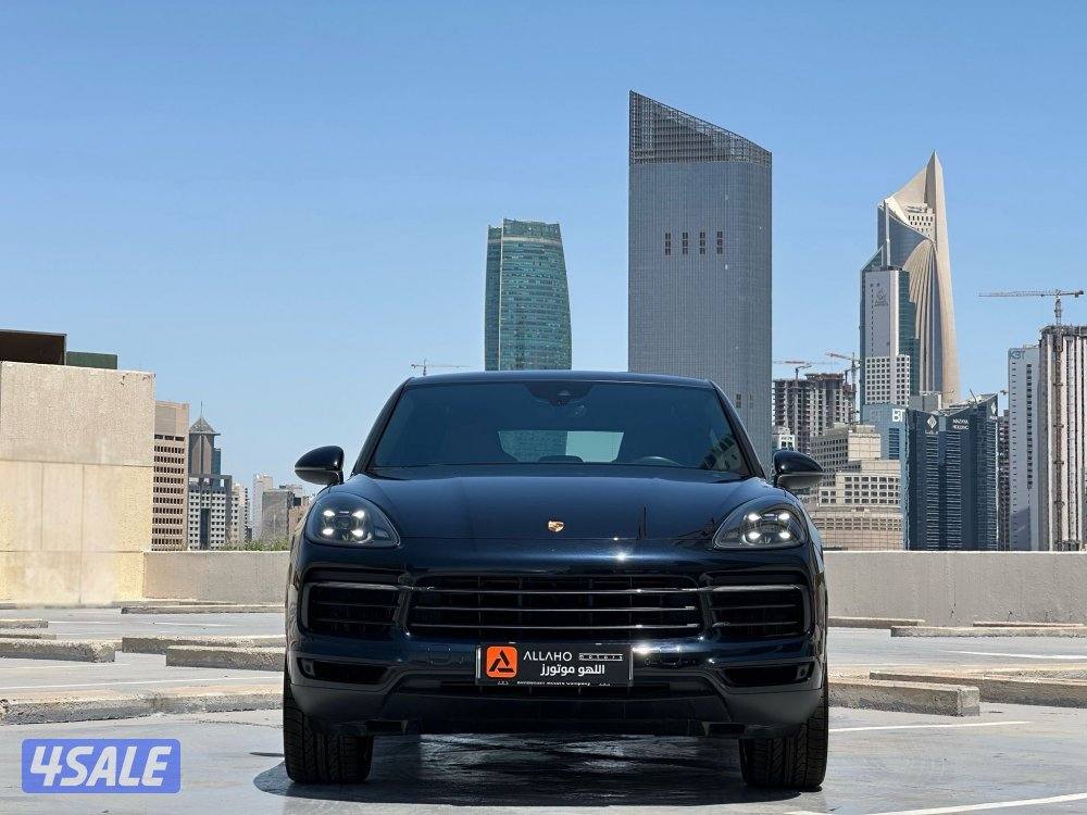 بورشه كايينCOUPE موديل2022 عداد37الف وارد بهبهاني سيرفس منتظم3