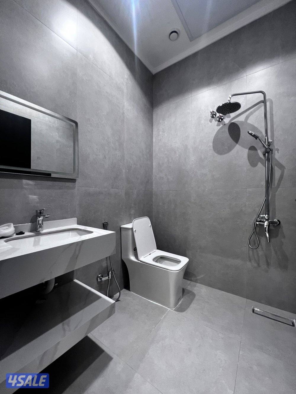 | للاجار شقق غرب و جنوب عبدالله المبارك |1