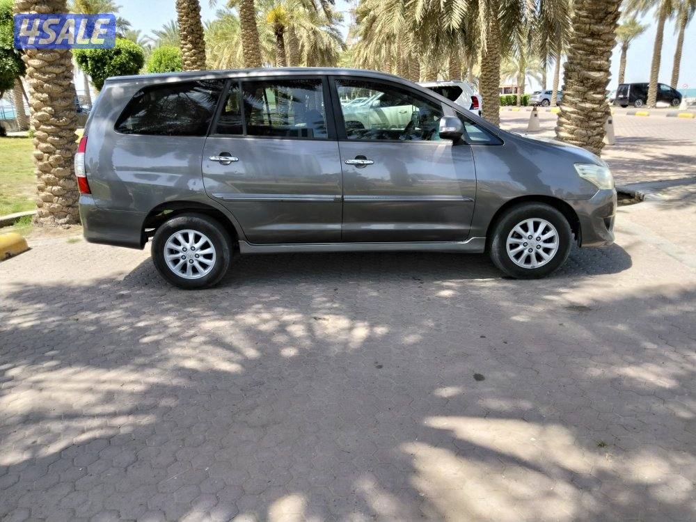 تويوتا انوفا    موديل 20157