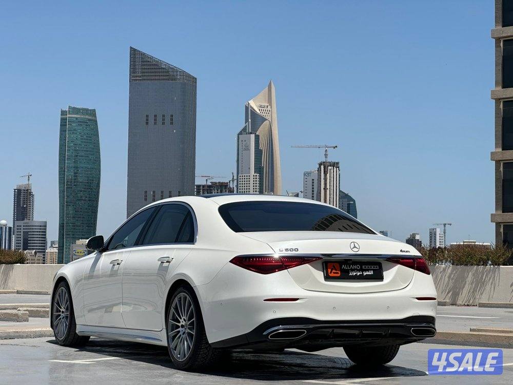 مرسيدسS500 موديل2021 وارد الملا عداد83الف وسيرفس منتظم3