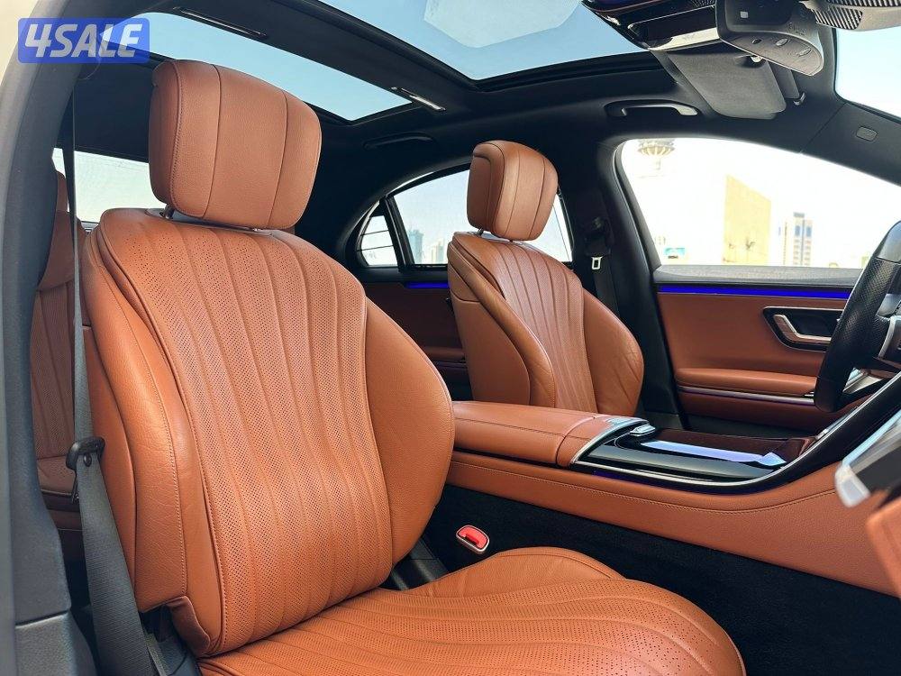 مرسيدسS500 موديل2021 وارد الملا عداد83الف وسيرفس منتظم8