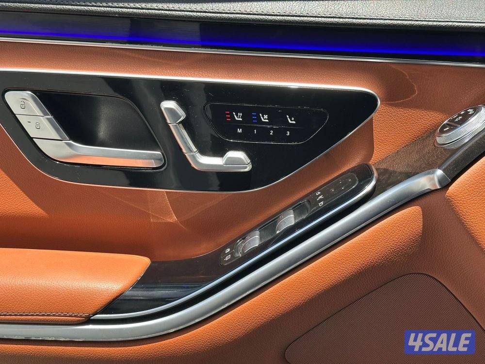 مرسيدسS500 موديل2021 وارد الملا عداد83الف وسيرفس منتظم10