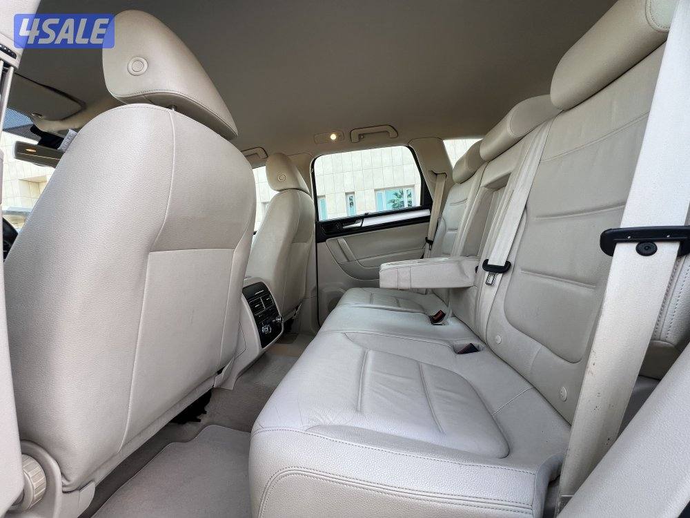 للبيع جيب طوارق موديل 2014 ( شـرط الـفـحـص ) بحاله جداً ممتازه9