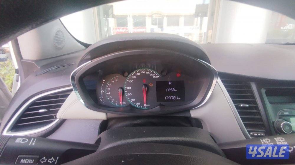 سيارة بحالة ممتازة 20192