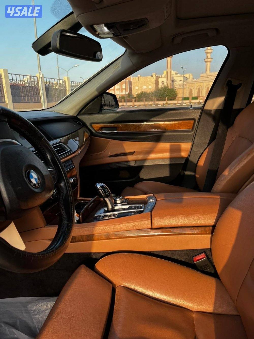 للبيع بي ام 7402