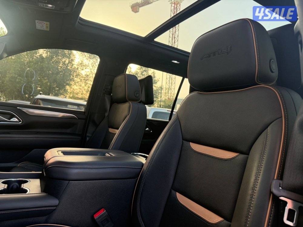 GMC YUKON AT4 _2023 صبغ الوكالة8
