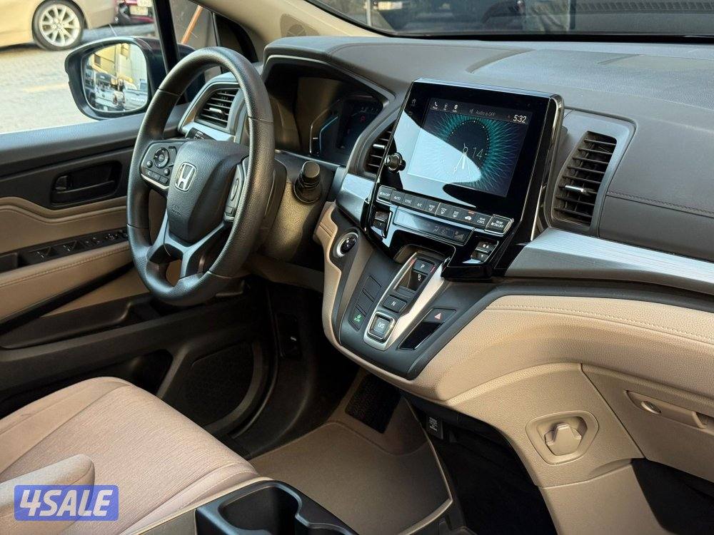 HONDA ODYSSEY _2019 عداد 21 الف فقط6