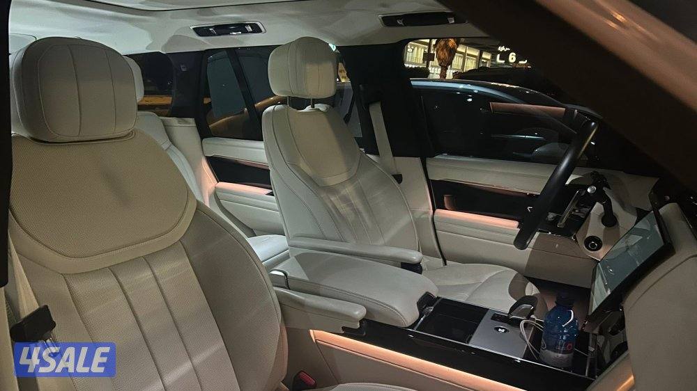 رنج روفر كامل المواصفات موديل 2025 ماشي ٣٣٠٠٠ شرط الفحص للجادين4