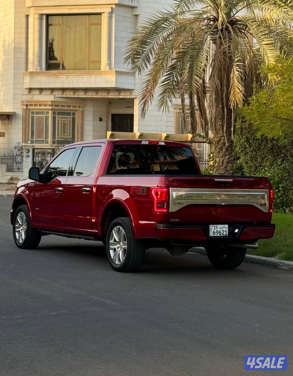 للبيع وانيت فورد بلاتينيوم موديل 2015 صبغ الوكالة5