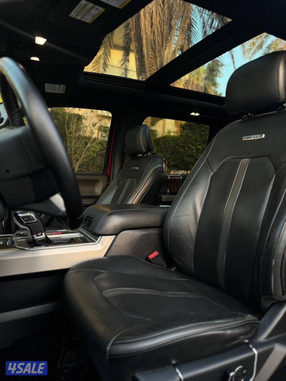 للبيع وانيت فورد بلاتينيوم موديل 2015 صبغ الوكالة8