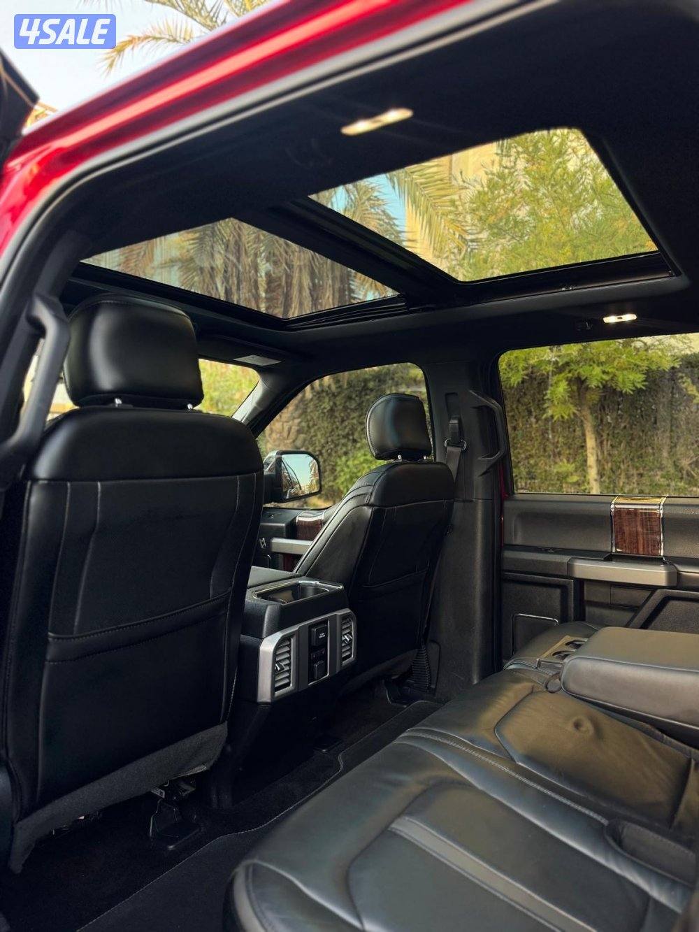 للبيع وانيت فورد بلاتينيوم موديل 2015 صبغ الوكالة11