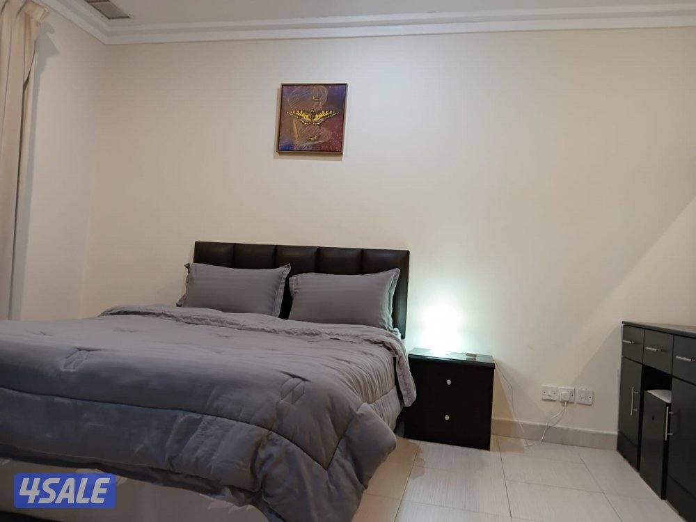 لاصحاب الزوق الرفيع شقه مفروشه للايجار غرفتين وصاله ثلاث حمامات9