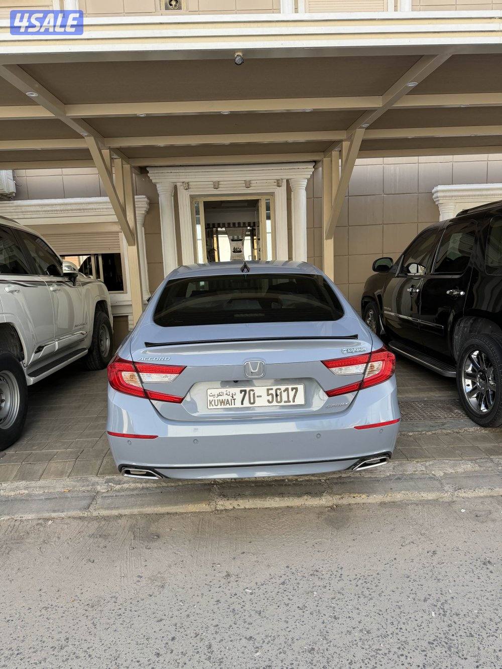 للبيع   هوندا اكورد  2022. .  . .3