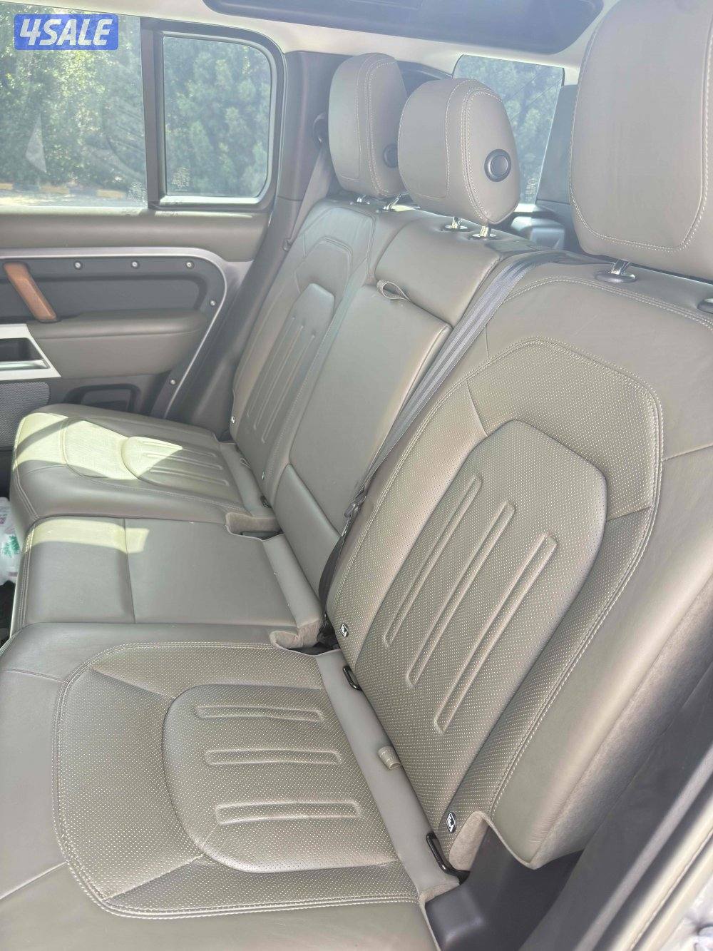 P400 للبيع ديفيندر ٢٠٢١ وارد وكالة الغانم ستة سلندر5