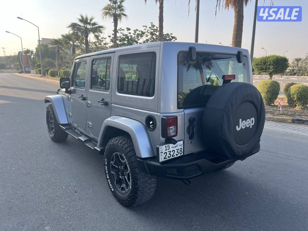 للبيع جيب رانجلر صحاري موديل 2017 ( شـرط الفحص ) صـبـغ الوكـاله6