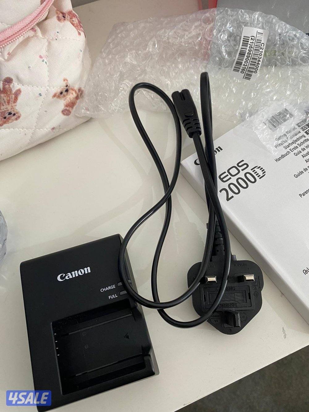 كانون 2000d شبه جديدة4