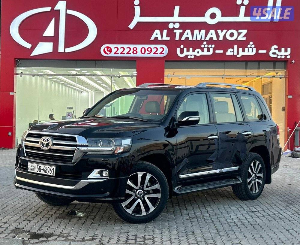 لاند كروزر GX.R-قراند تورينق .V8 موديل 2019 ماشى 150.000 k.m0