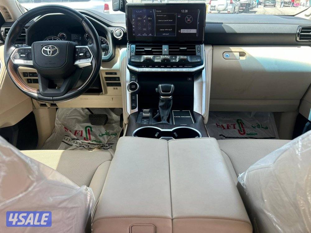 تويوتا لاند كروزر GX.R AEROs  twin turbo.V6 موديل 2024 ماشى 28.000 k.m5