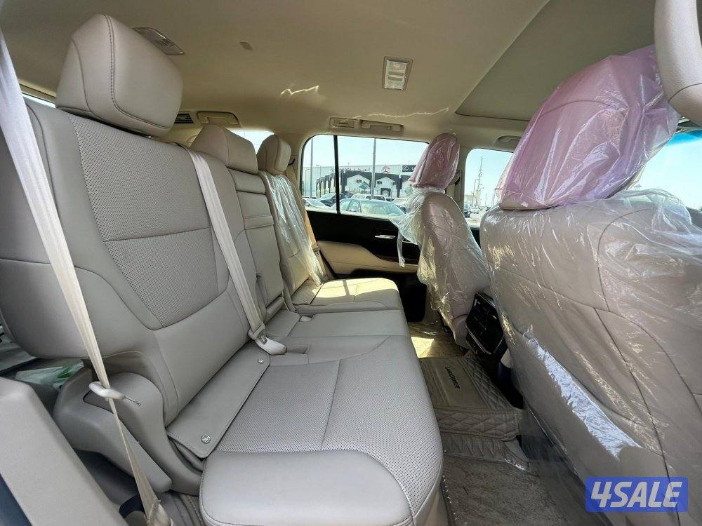 تويوتا لاند كروزر GX.R AEROs  twin turbo.V6 موديل 2024 ماشى 28.000 k.m7