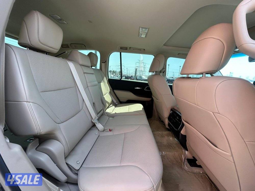 تويوتا لاند كروزر GX.R AEROs twin turbo.V6 موديل 2024 ماشى 70.000 k.m6