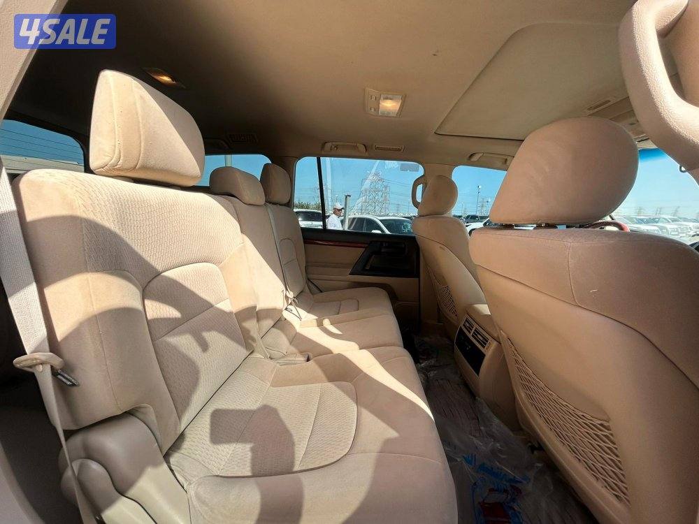تويوتا لاند كروزر V8-GX.R موديل 2015 ماشى 331.000 k.m  وارد الساير.4