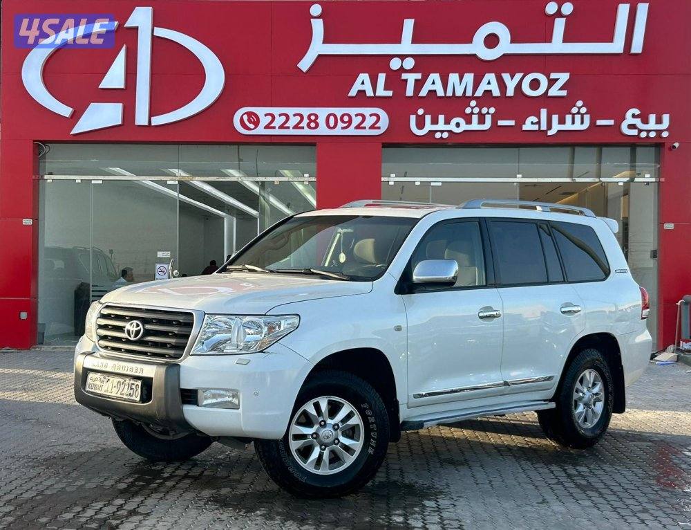 تويوتا لاند كروزر V8-GX.R موديل 2011 ماشى 482.000 k.m وارد الساير .0