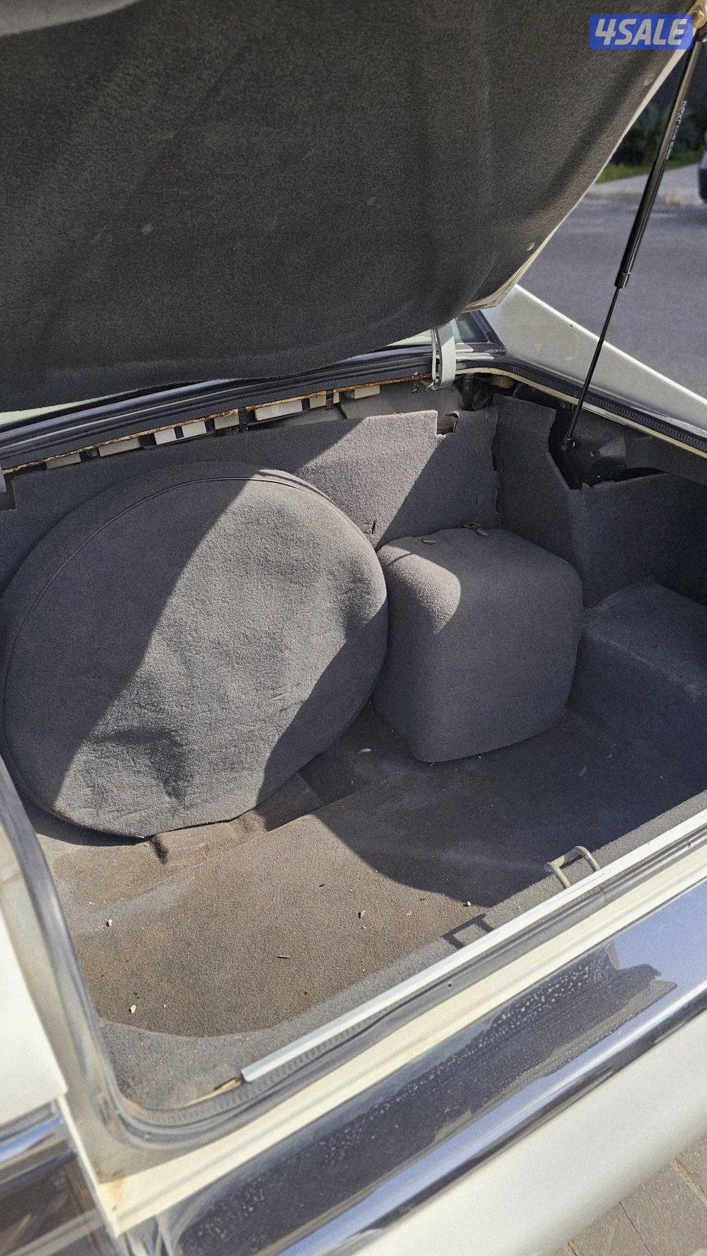 للبيع جاكوار XJS7