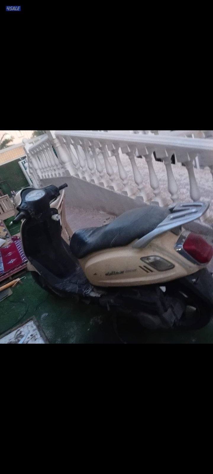 سيكل  سكوتر حجم ١٥٠ سي سي0