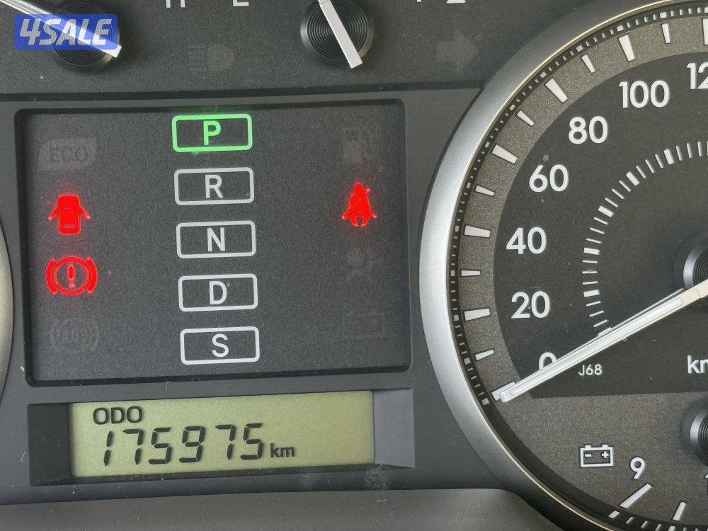 لاندكروزر V6 20158