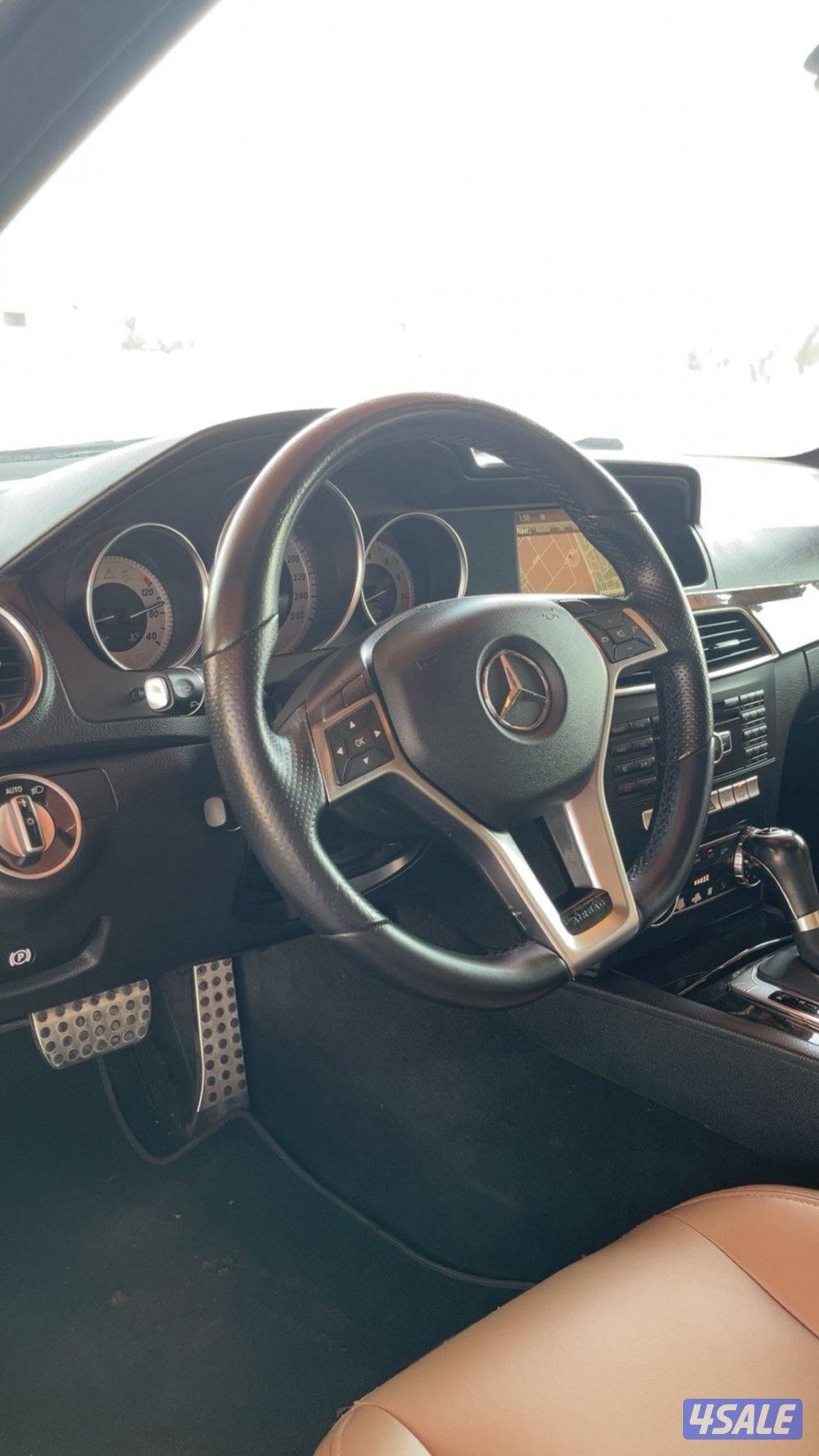 للبيع مرسيدس c200 موديل 2014 amg فحص قير مكينه شاصي لون سيلفر داخل تان10