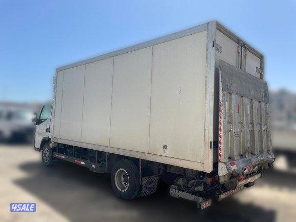 2022هاف لوري ميتسوبيشي3