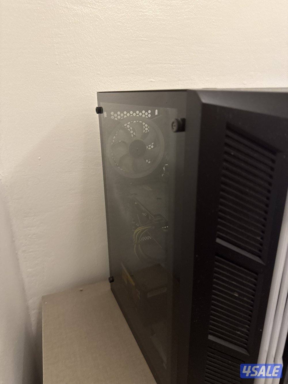 للبيع بي سي0