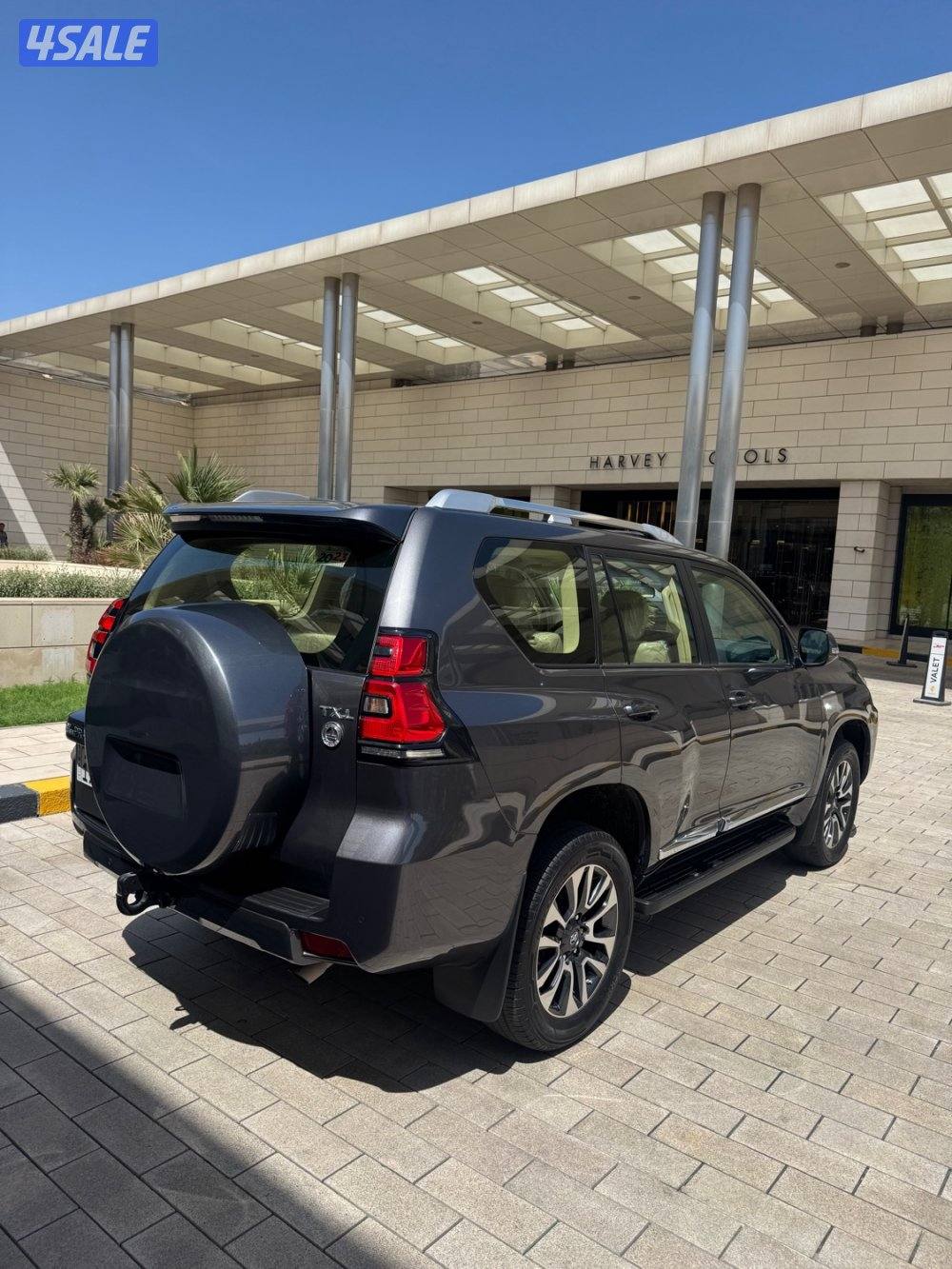 برادو TXL الساير أعلى درجه صبغ الوكاله. عداد(46) الف كم1