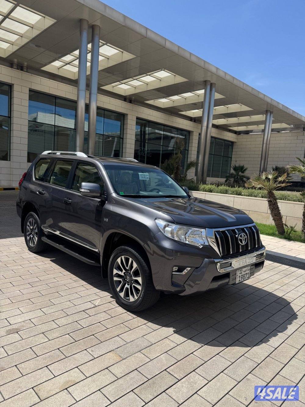 برادو TXL الساير أعلى درجه صبغ الوكاله. عداد(46) الف كم2