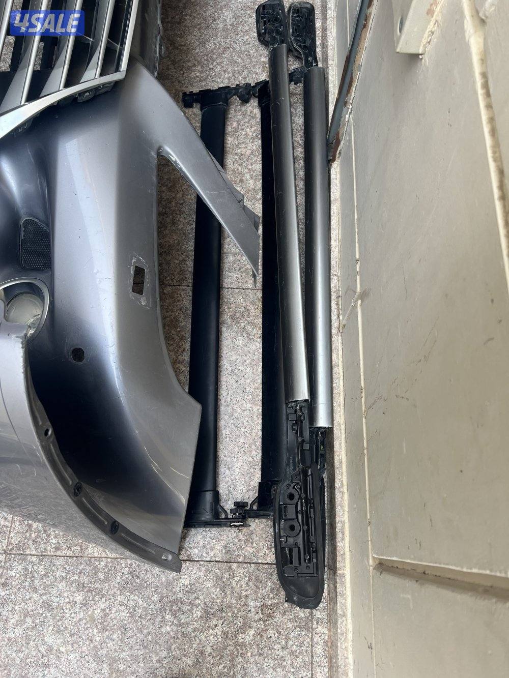 قطع جيب لكزس 20092