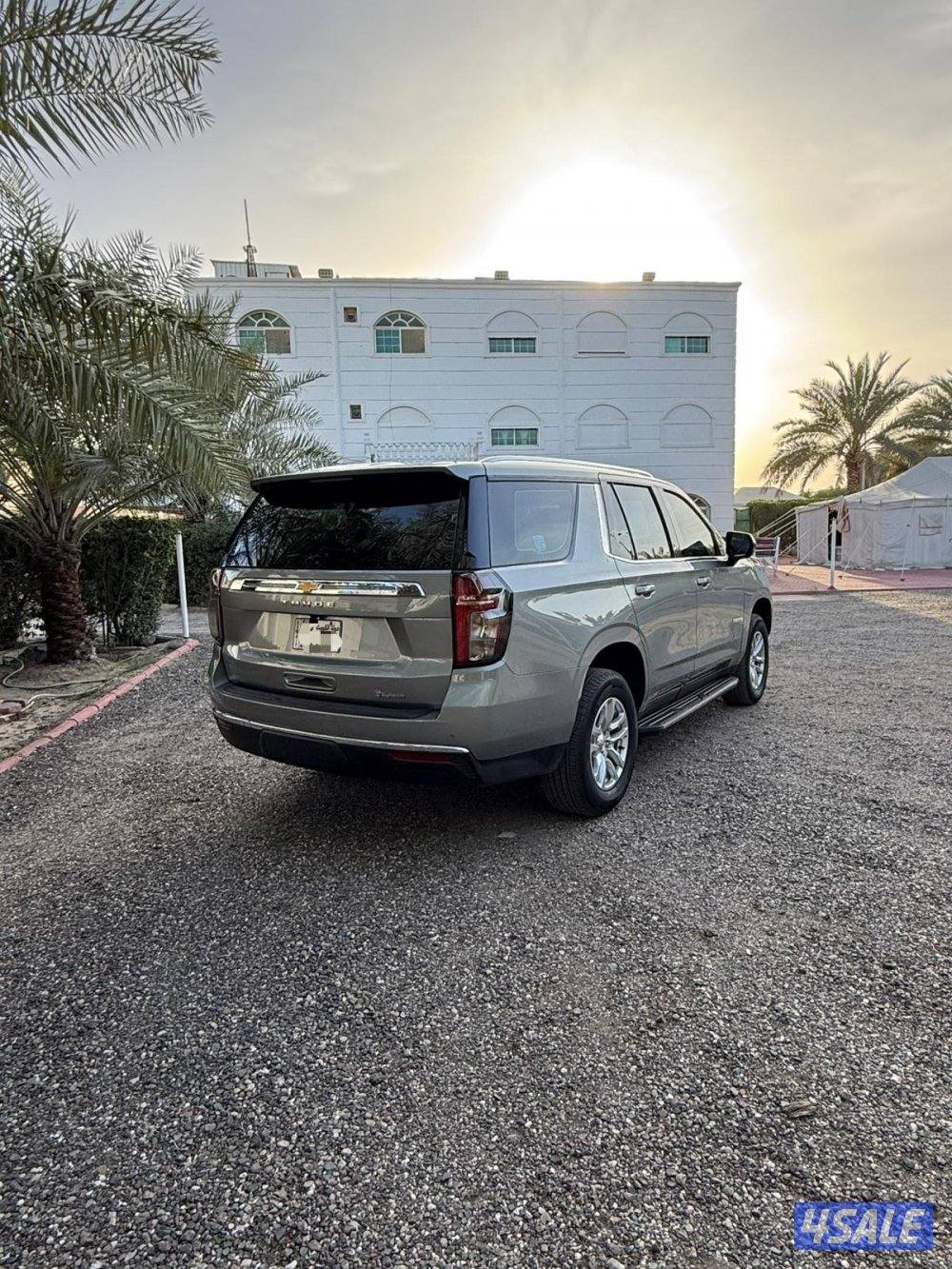 للبيع تاهو24 دبل قير وثلاجه3